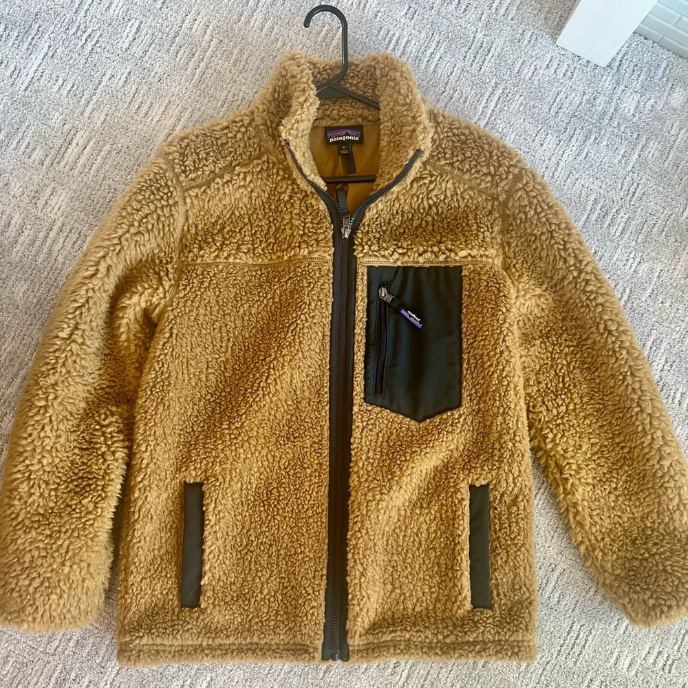 Patagonia Women’s Tan Sherpa Fleece Jacket Tan Size Small